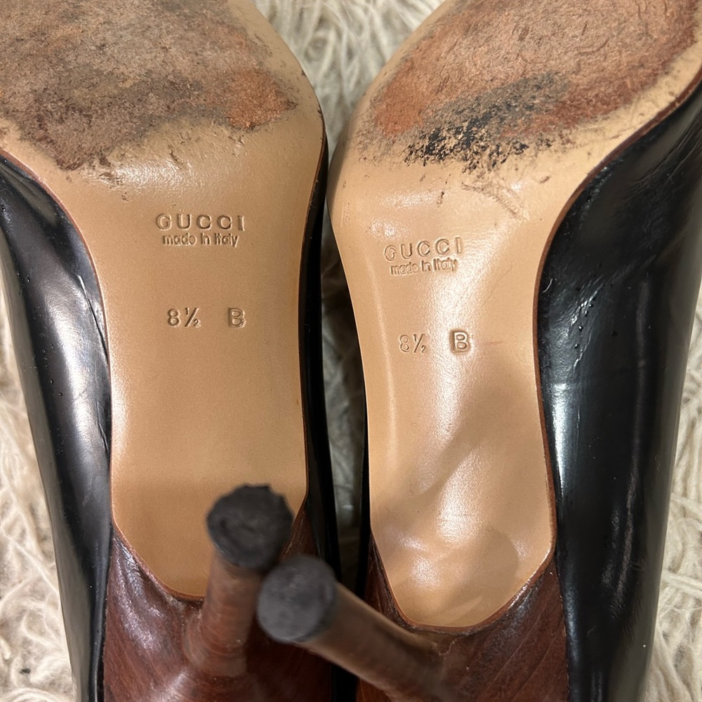 Gucci black leather classic Pumps 8.5 - Picture 6 of 7